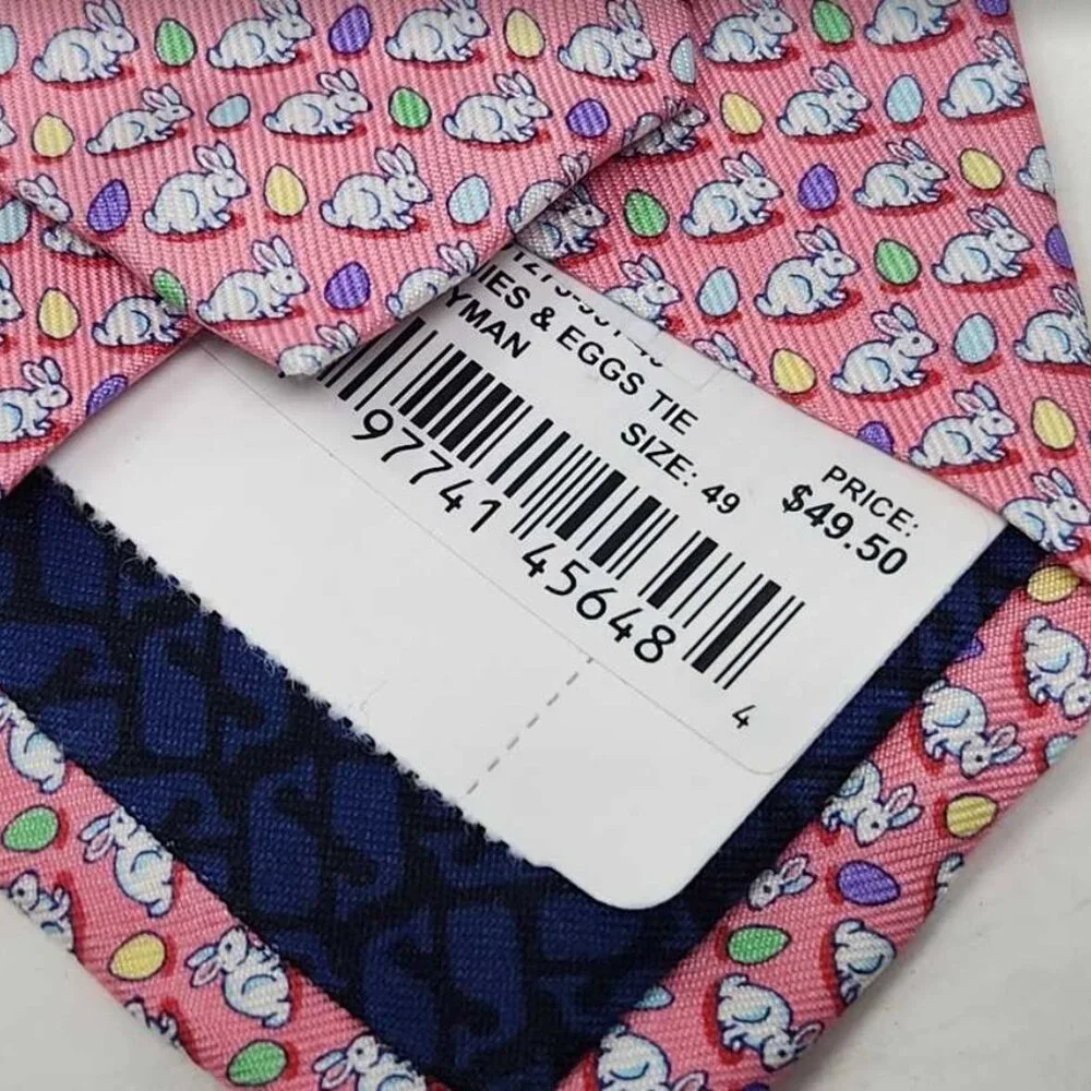 New boys Vineyard Vines bunnies & eggs Easter printed tie